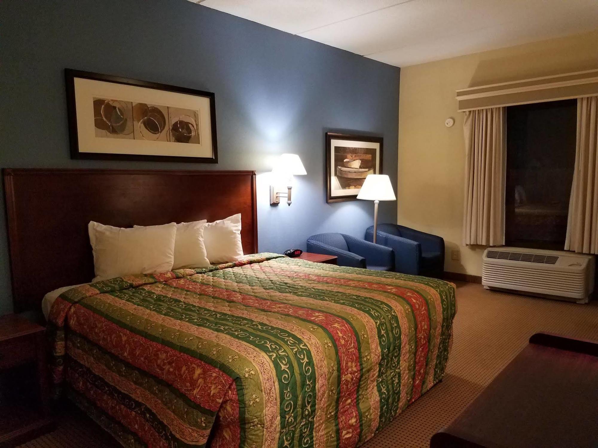 Motel 6-New Stanton, Pa Zewnętrze zdjęcie