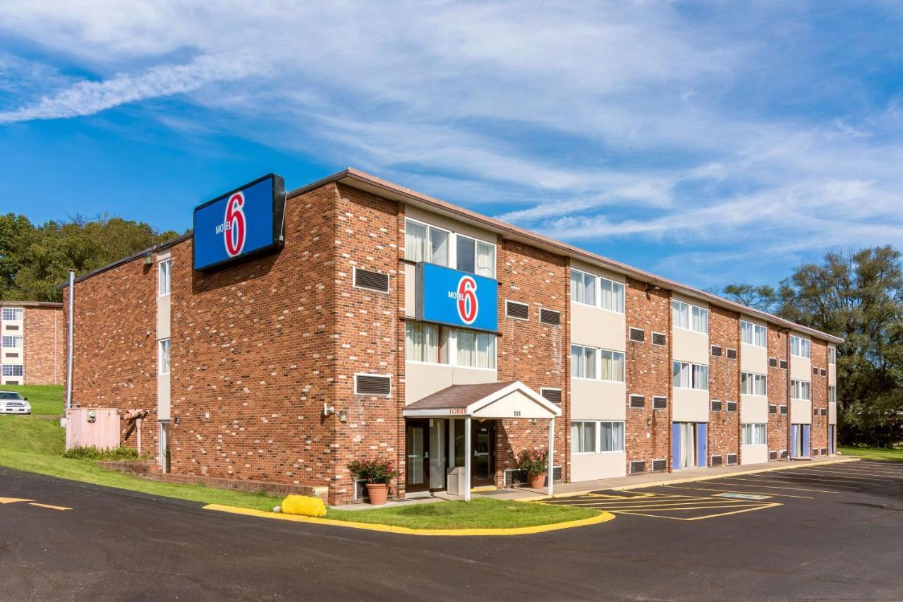 Motel 6-New Stanton, Pa Zewnętrze zdjęcie
